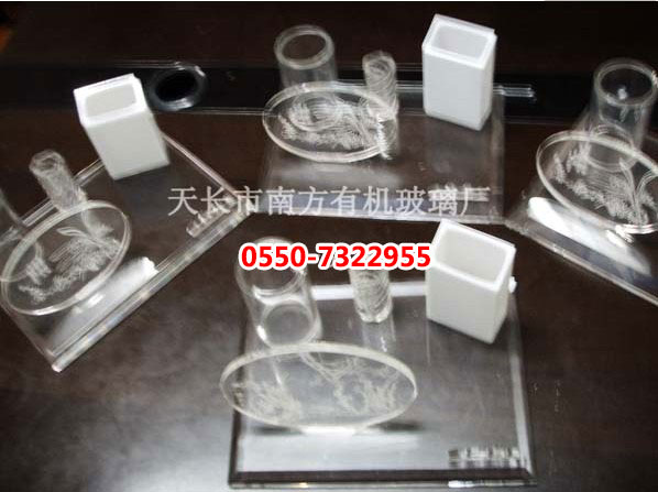 有機(jī)玻璃美術(shù)用品